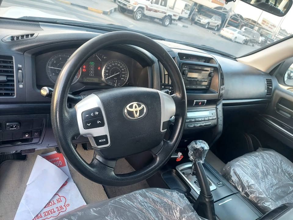 2012 Toyota Land Cruiser GR