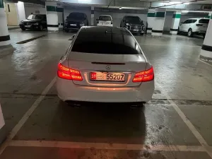 2010 مرسيدس-بنز الفئة - E E350 4Matic