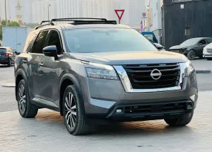 2022 نيسان باثفايندر Platinum