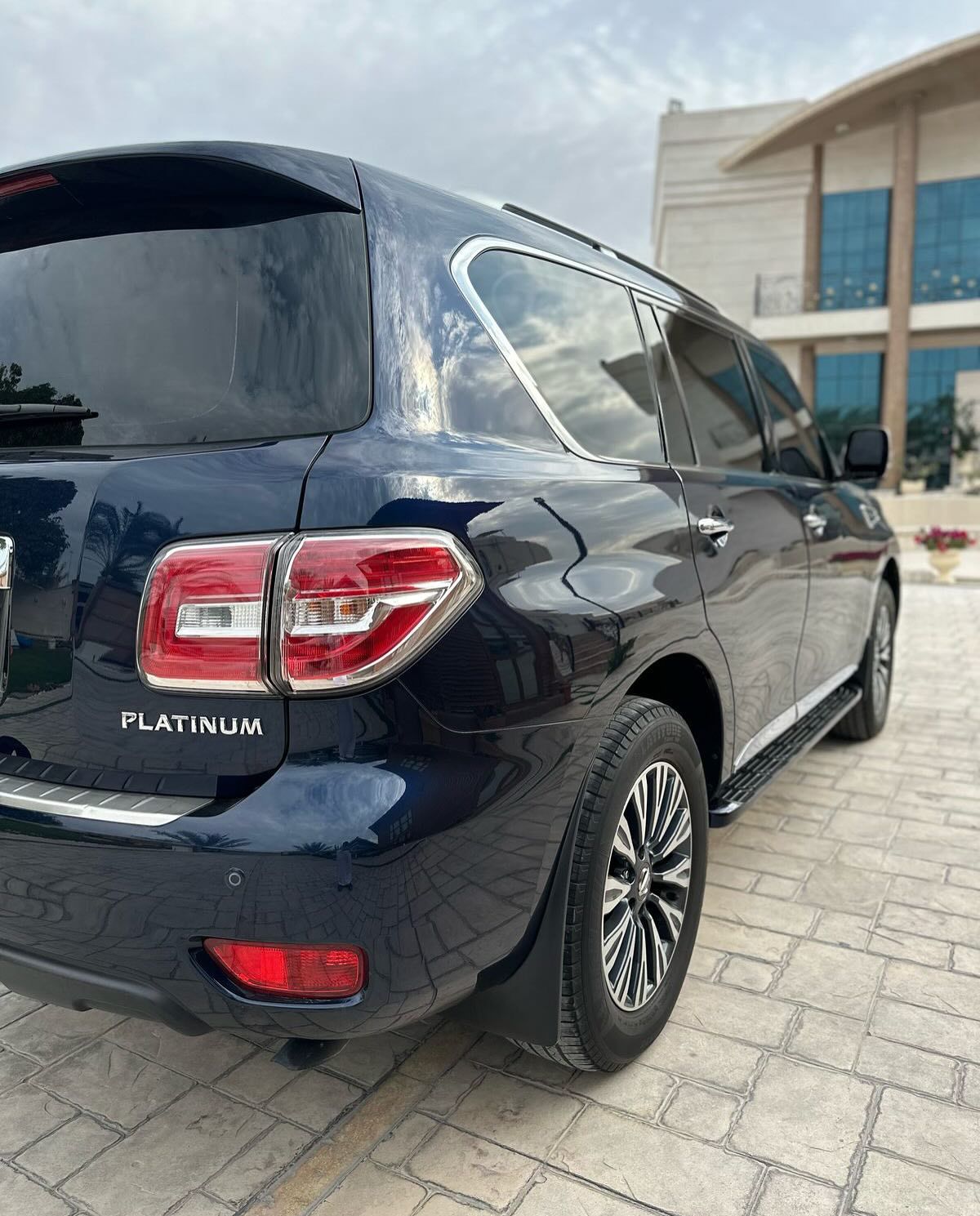 2019 نيسان باترول LE Platinum city