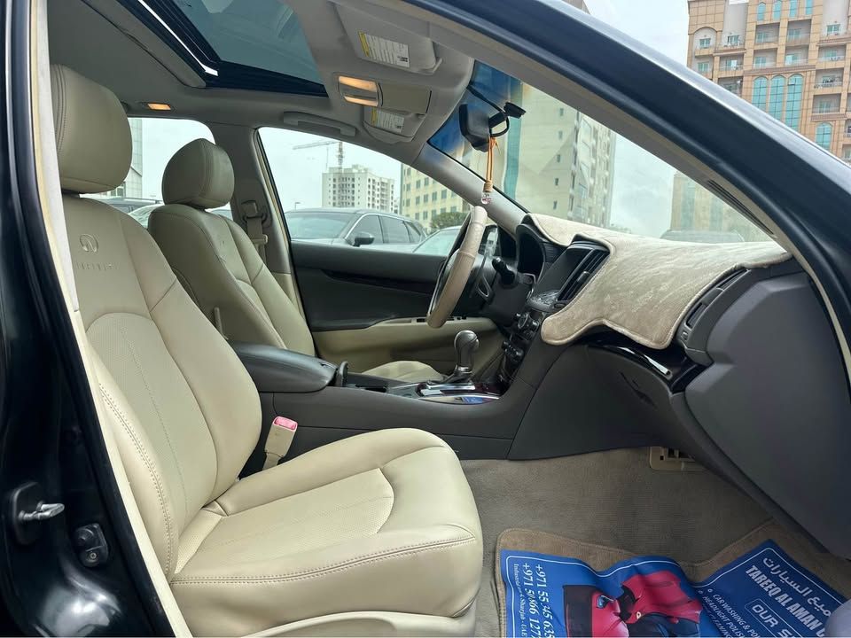 2012 Infiniti G25