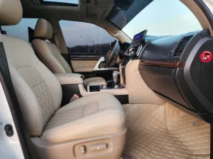2010 Toyota Land Cruiser VXR