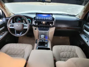 2010 Toyota Land Cruiser VXR