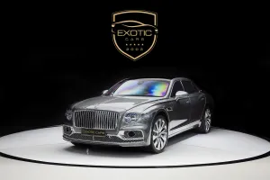 2021 بنتلي فلاينج سبير V8