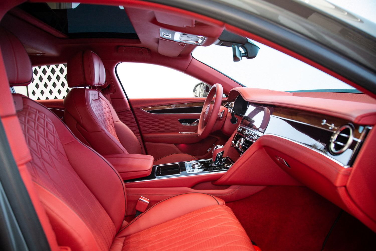 2021 بنتلي فلاينج سبير V8