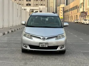 2010 تويوتا بريفيا Limited