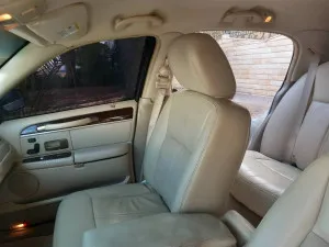 2011 Lincoln Town Car Executive