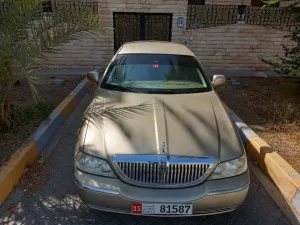 2011 Lincoln Town Car Executive