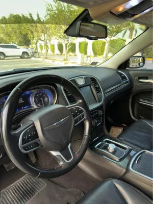 2017 Chrysler 300 C