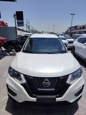2018 نيسان روج SV