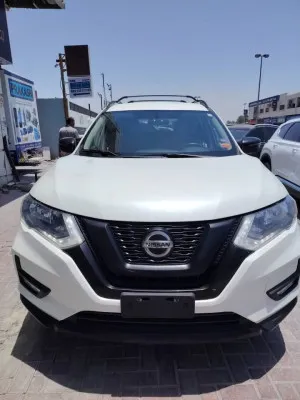 2018 نيسان روج SV