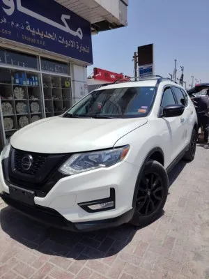 2018 نيسان روج SV