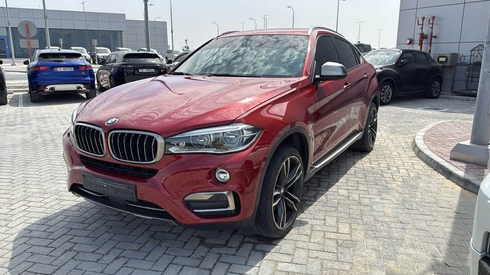 2015 BMW X6 M50i