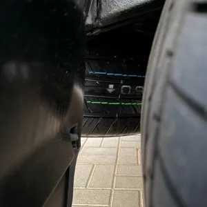2012 لكزس أل أكس ٥٧٠
