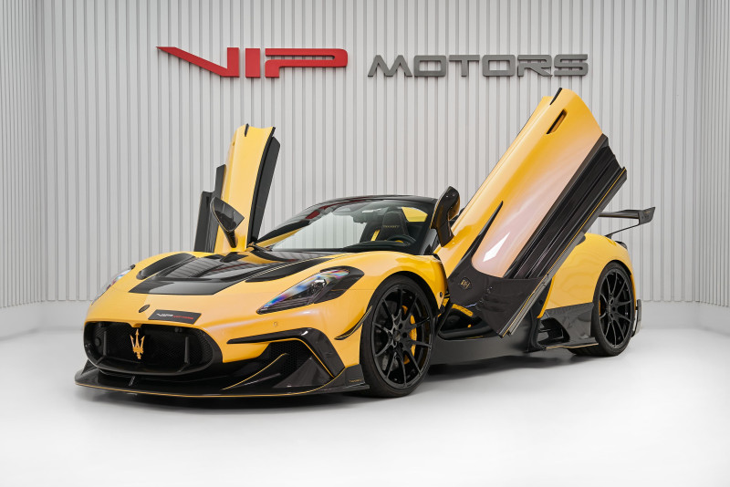 MASERATI MC20, 2022, GCC, FULL OPTIONS, SPECIAL COLOR, ZERO KM