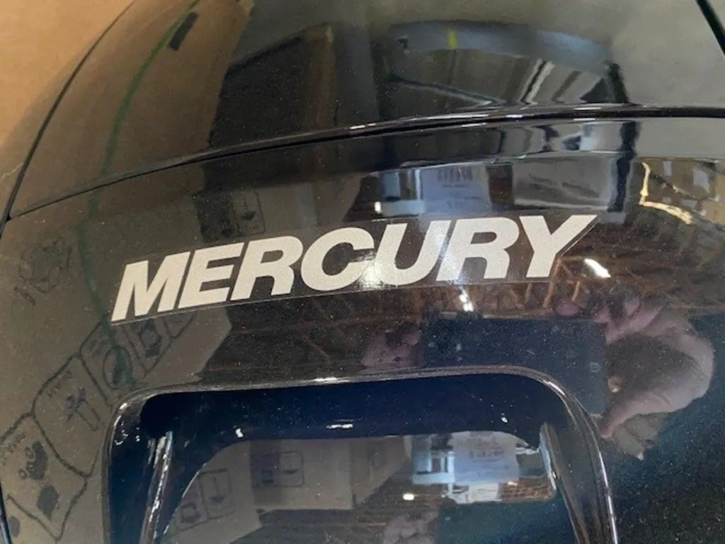 2025 Mercury 150 HP EFI Outboard Motor thumbnail 3
