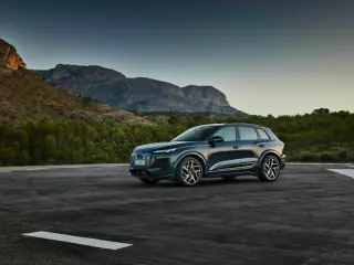 2024 Audi Q6 e-tron in Dubai used car
