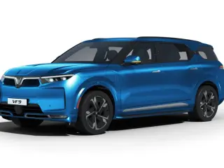 2024 VinFast VF9 in Dubai used car
