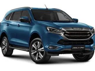 2016 Isuzu MU-X in Dubai used car