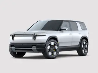2025 Rivian R2 في Dubai سيارة مستعملة