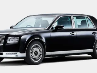 1998 Toyota Century في Dubai سيارة مستعملة