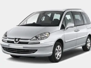 2011 Peugeot 807 in Dubai used car