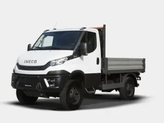 2021 Iveco DAILY 4X4 في Dubai سيارة مستعملة
