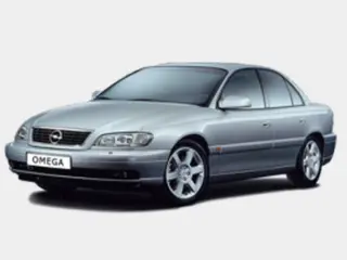 1994 Opel Omega في Dubai سيارة مستعملة