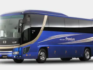 2016 Hino Bus in Dubai used car