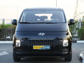 2023 Hyundai Staria في Dubai سيارة مستعملة