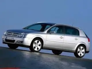 2005 Opel Signum في Dubai سيارة مستعملة