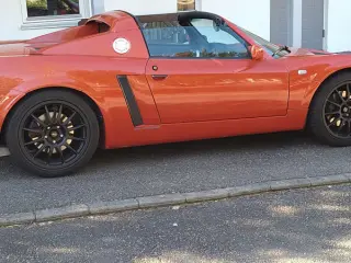 2003 Opel Speedster في Dubai سيارة مستعملة