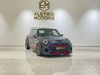 2022 Mini Cooper in Dubai used car