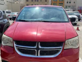 2016 Dodge Grand Caravan in Dubai used car