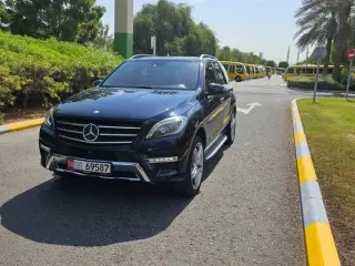 2014 Mercedes-Benz ML في Abu Dhabi سيارة مستعملة
