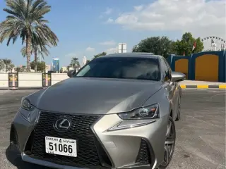 2017 Lexus IS in Sharjah used car