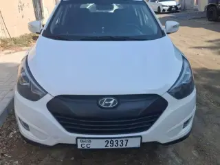2016 Hyundai Tucson in Sharjah used car