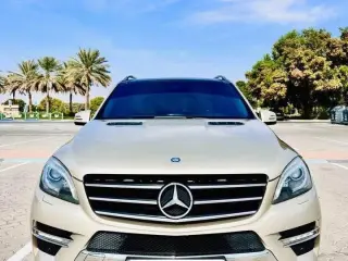 2013 Mercedes-Benz ML في Dubai سيارة مستعملة