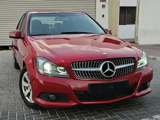 2012 Mercedes-Benz C-Class في Ajman سيارة مستعملة