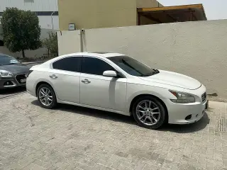 2014 Nissan Maxima in Sharjah used car