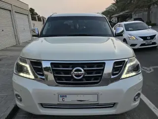 2016 Nissan Patrol في Dubai سيارة مستعملة