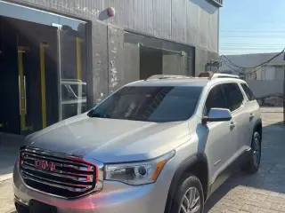 2018 GMC Acadia in Sharjah used car