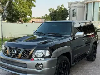 2005 Nissan Patrol Super Safari في Abu Dhabi سيارة مستعملة