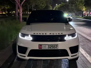 2018 Land Rover Range Rover Sport في Abu Dhabi سيارة مستعملة