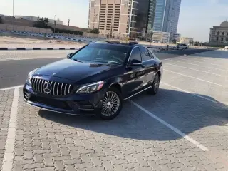 2015 Mercedes-Benz C-Class في Sharjah سيارة مستعملة
