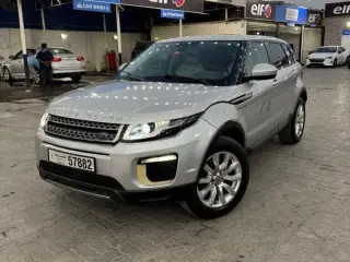 2017 Land Rover Range Rover Evoque في Dubai سيارة مستعملة