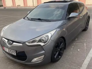 2016 Hyundai Veloster في Abu Dhabi سيارة مستعملة