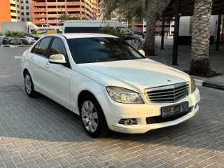 2008 Mercedes-Benz C-Class في Dubai سيارة مستعملة