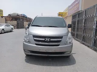 2011 Hyundai Starex في Sharjah سيارة مستعملة