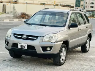 2010 Kia Sportage in Sharjah used car